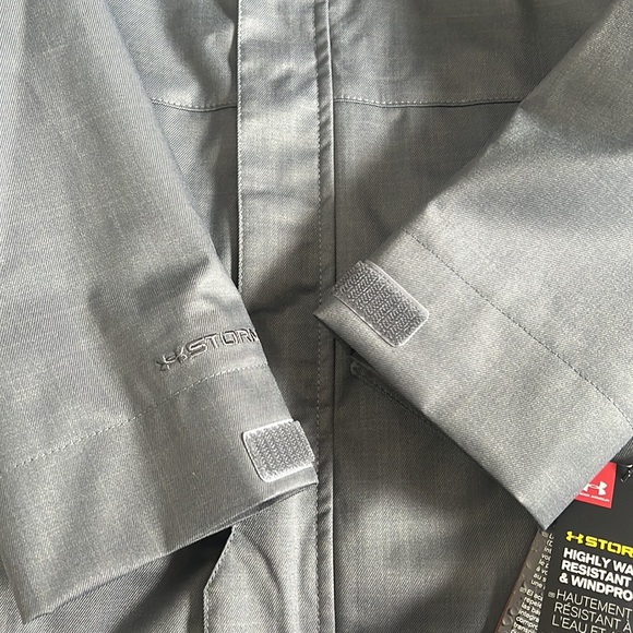 Brand new boys under Armour jacket - Picture 4 of 7